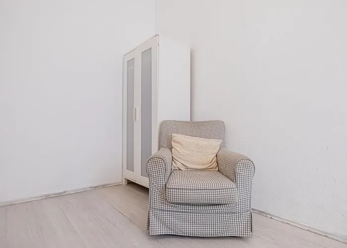 Budget & Friendly 1br & Lr Close To Belvedere Palace Apartamento Viena